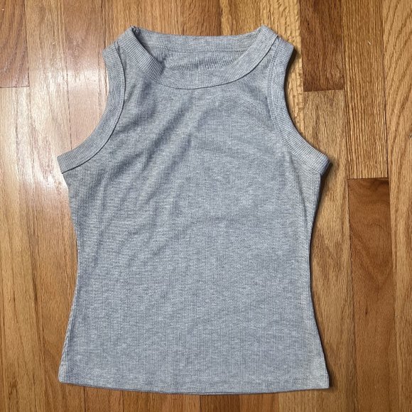 Grey Knitted Sleeveless - Picture 1 of 2